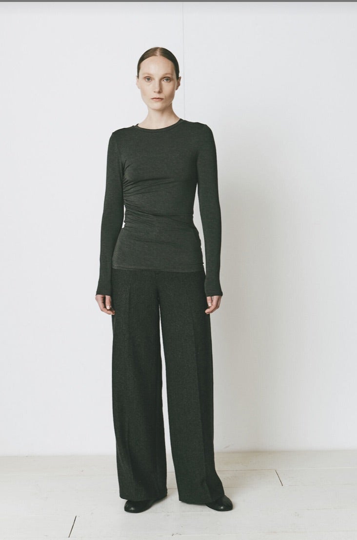 Rue Sophie Du Jour Long Sleeve Ruched Tee, photo 2 of 3
