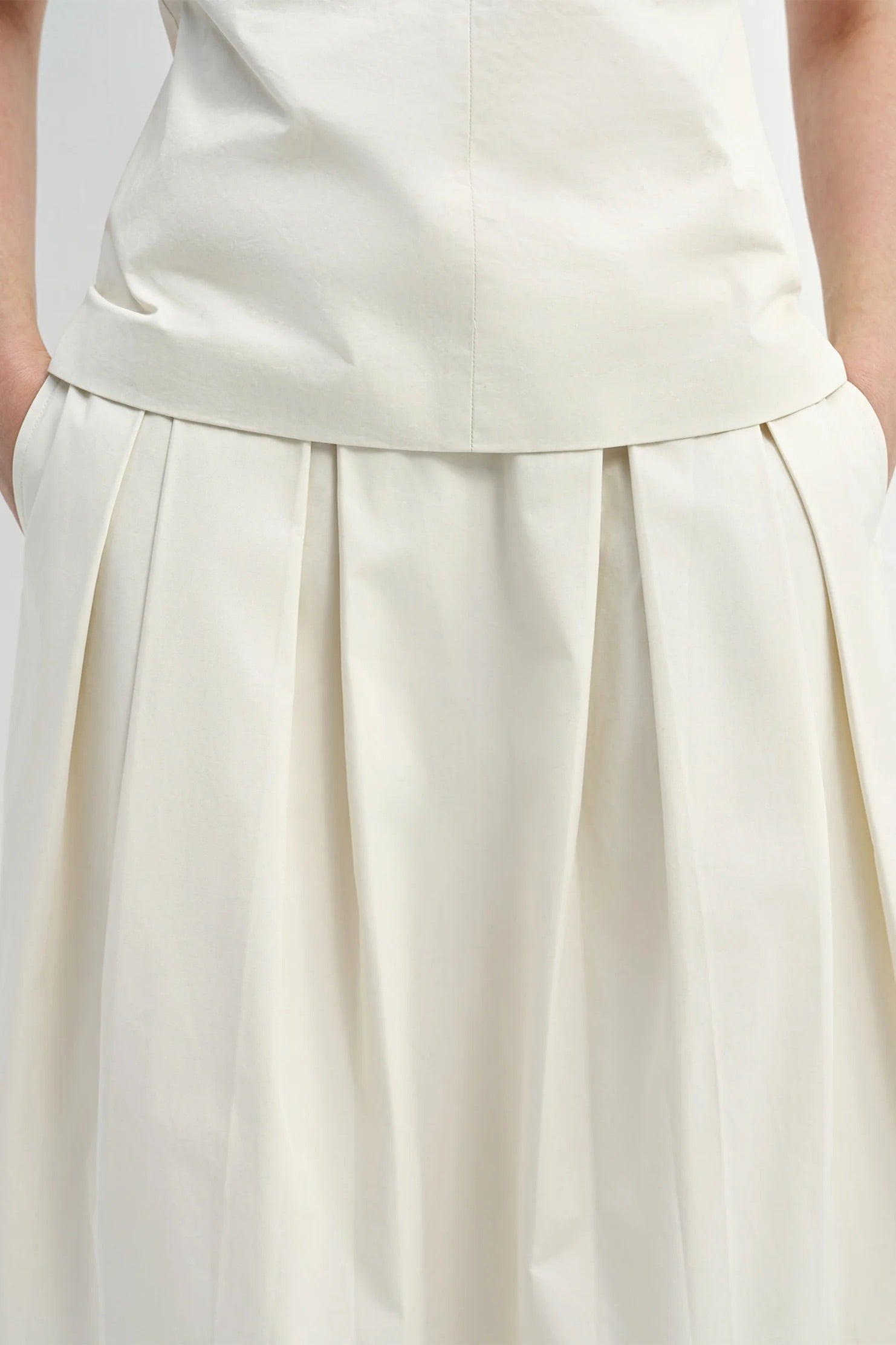 Rue Sophie Sora Pleated Skirt - Egret Ivory, photo 4 of 8