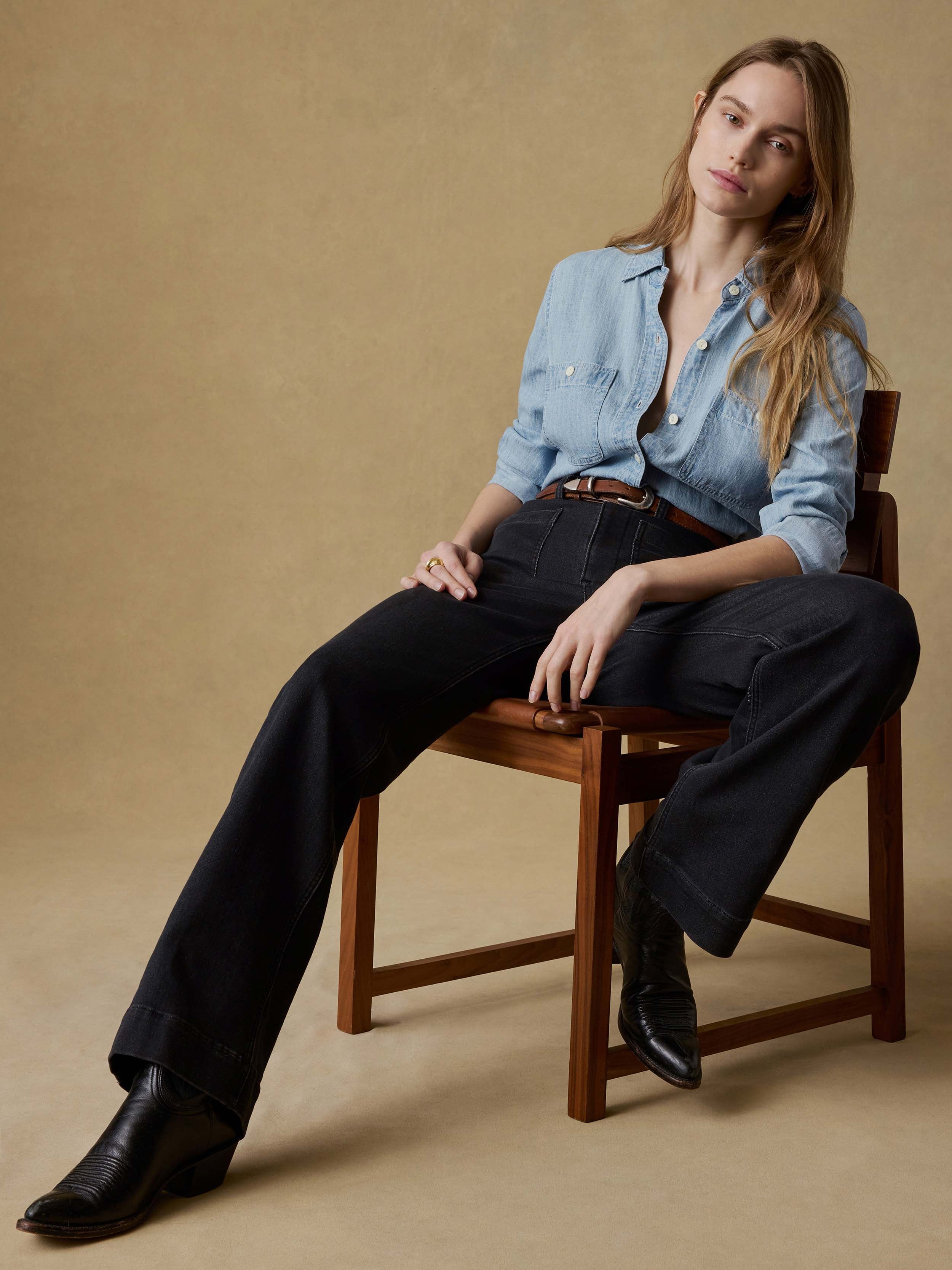 Faherty Tried & True Chambray Shirt - Mid Wash, photo 5 of 6