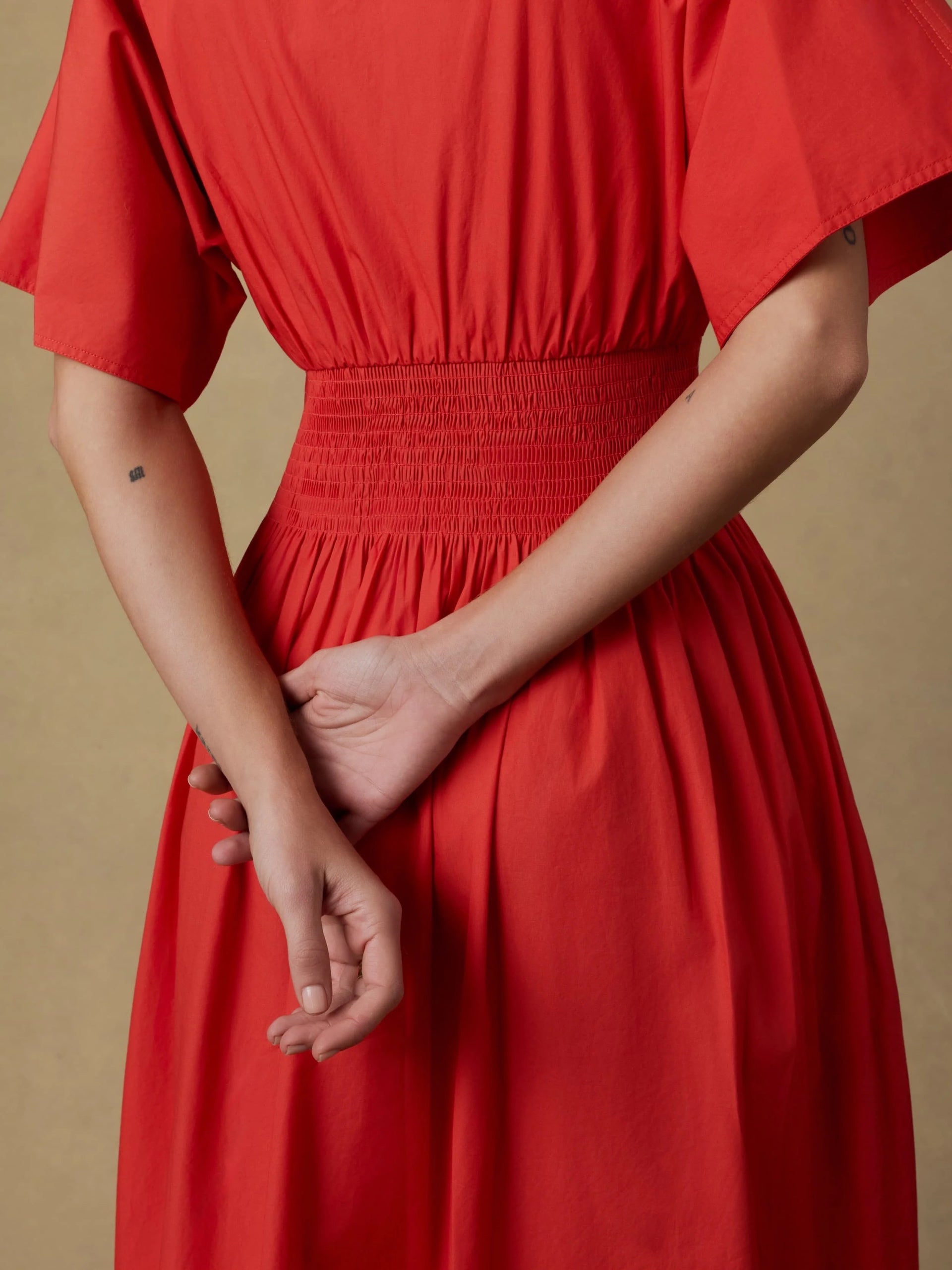 Faherty Coastal Poplin Elia Smocked Dress - Poppy Red, photo 5 of 6